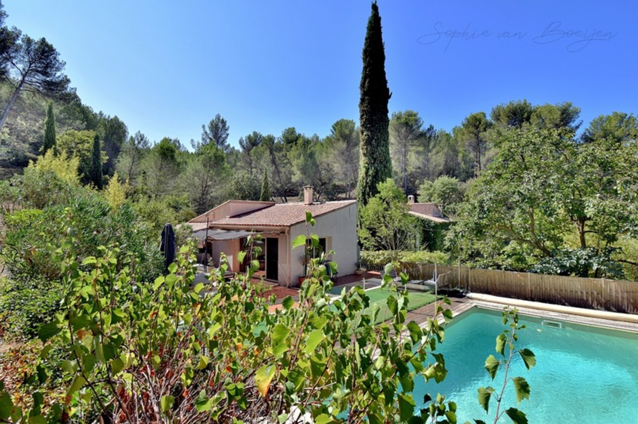 Photos 5 - Prestigious - Property for sale south of AIX EN PROVENCE (13), 230 sqm on a 4,000 sqm plot, 6 bedrooms, garage, po