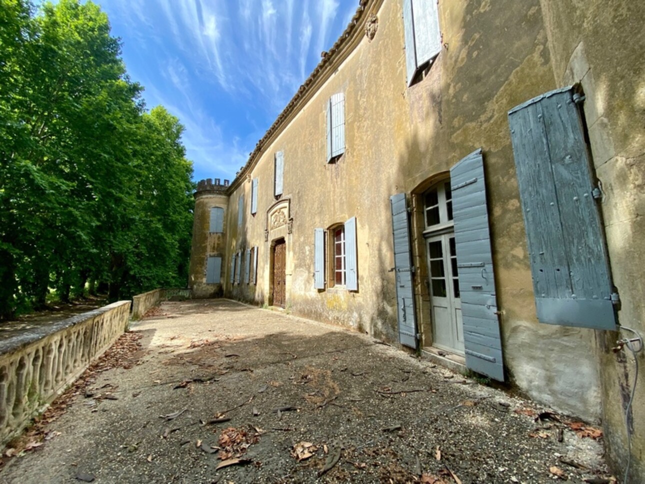 Photos 2 - Prestigious - Dpt Gard (30), for sale in the Gard, AOP Côtes du Rhône wine property on 25 hectares with a 15th cen