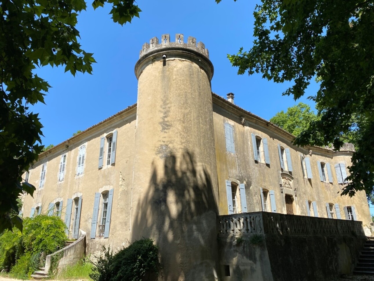 Photos 40 - Prestige - Dpt Gard (30), à vendre dans le Gard, propriété viticole en AOP Côtes du Rhône sur 25 hectares avec Château du XVème siècle