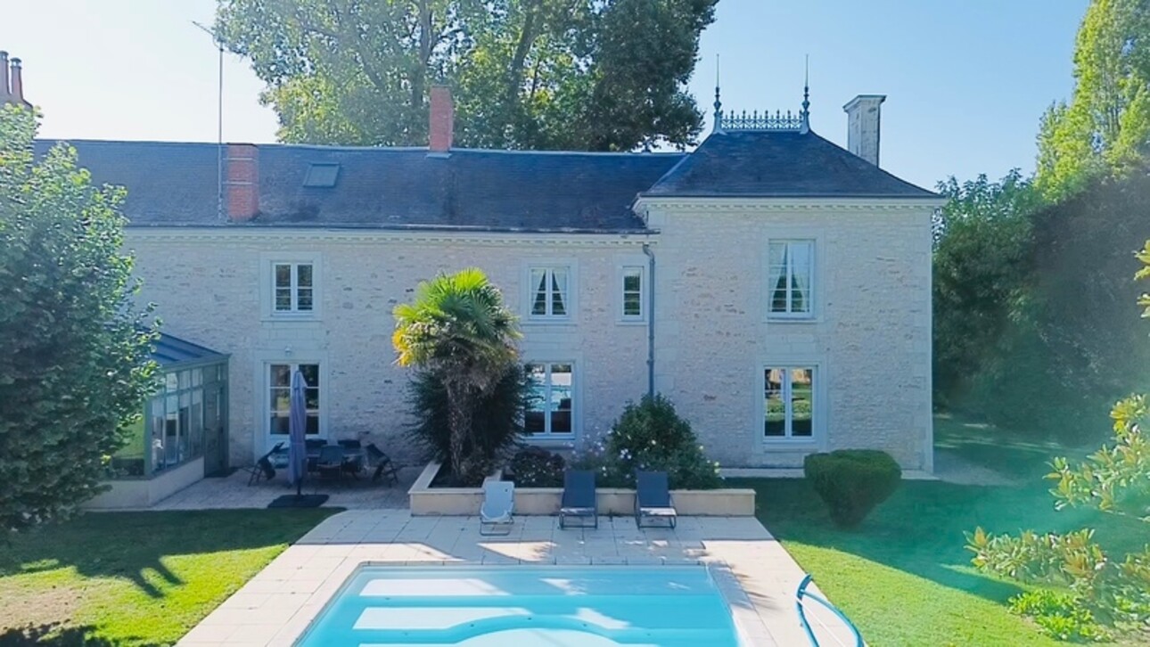 Photos 13 - Prestigious - Mansion property in CHATELLERAULT (86)