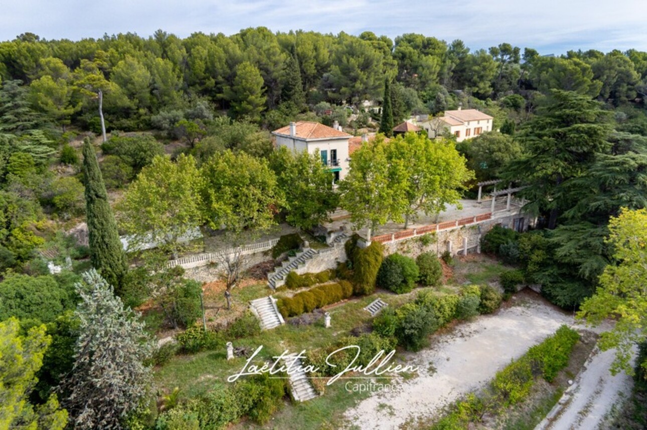 Photos 21 - Prestigious - MARSEILLE 12EME, Art Deco Mansion from 1920 - 10 rooms - 6 bedrooms - 420 m² of living space on 2,68