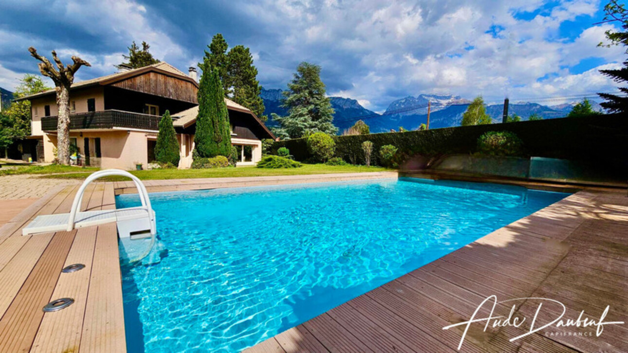 Photos 1 - Prestigious - Dpt (74), for sale property on Lake Annecy