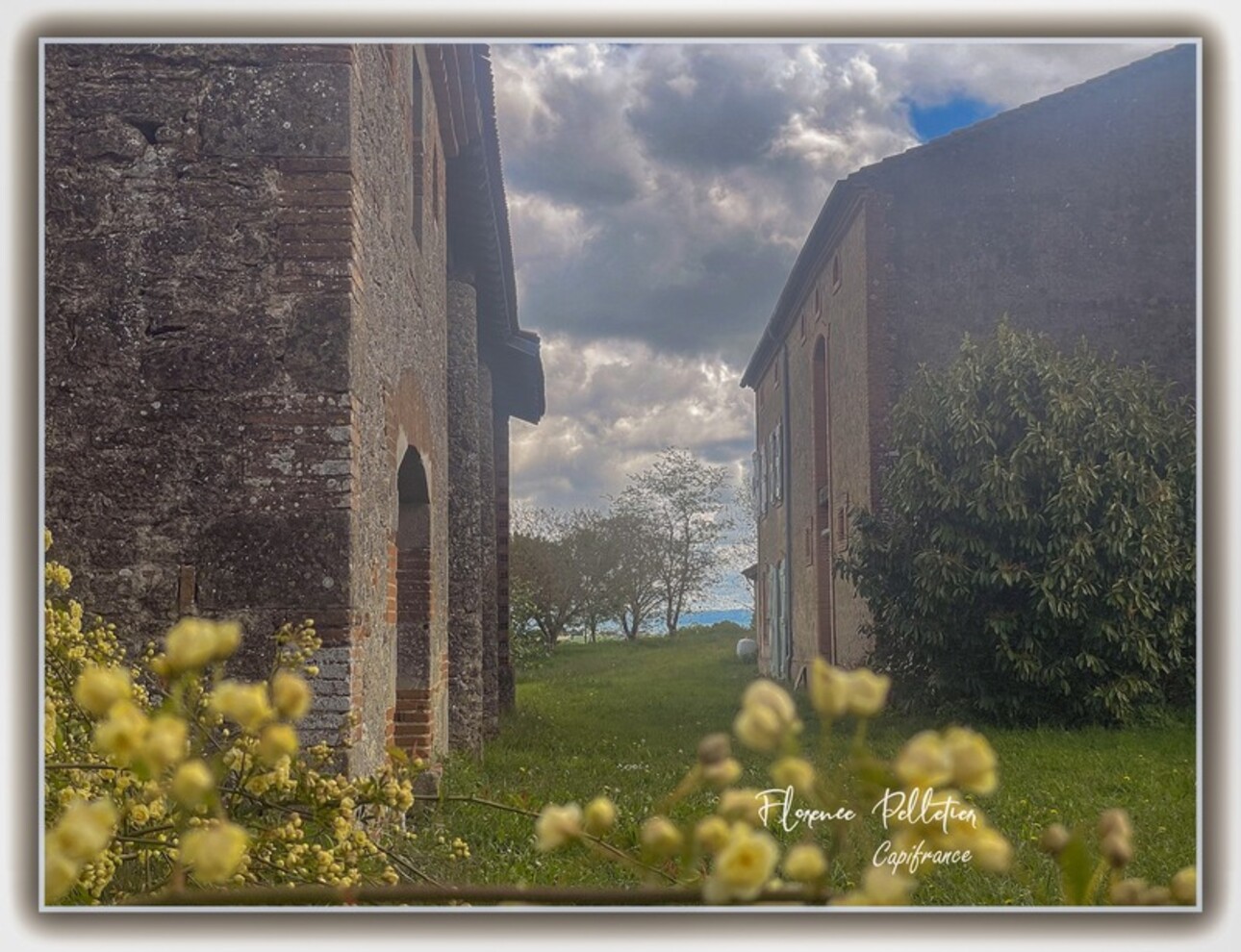 Photos 3 - Tourist - For sale near LOUBENS LAURAGAIS (31) Old Farm P6 40 minutes from Toulouse