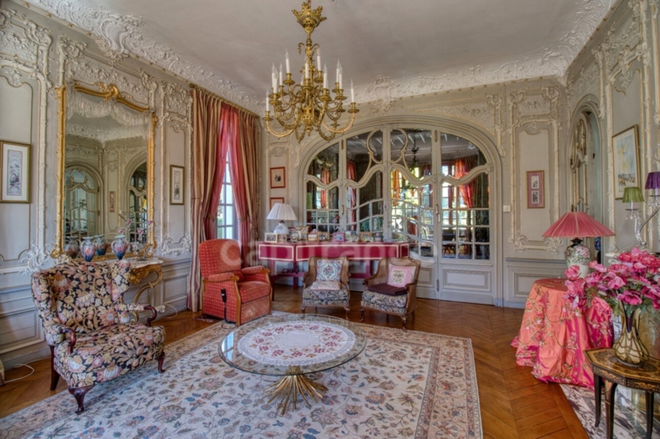 Photos 10 - Prestigious - Beautiful neo-renaissance château 12rooms with 3 independent cottages. YDES (15) FRANCE