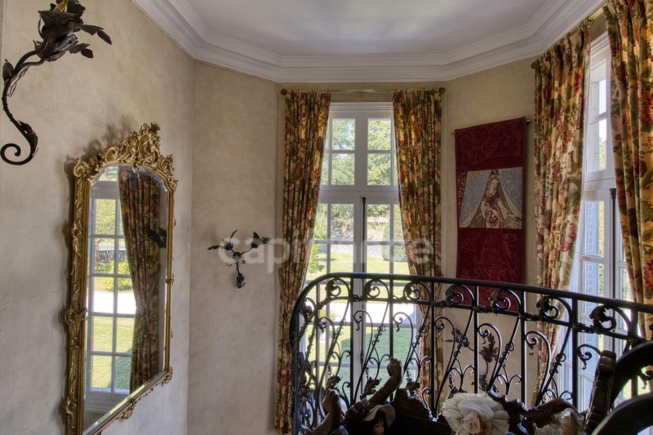 Photos 14 - Prestigious - Beautiful neo-renaissance château 12rooms with 3 independent cottages. YDES (15) FRANCE