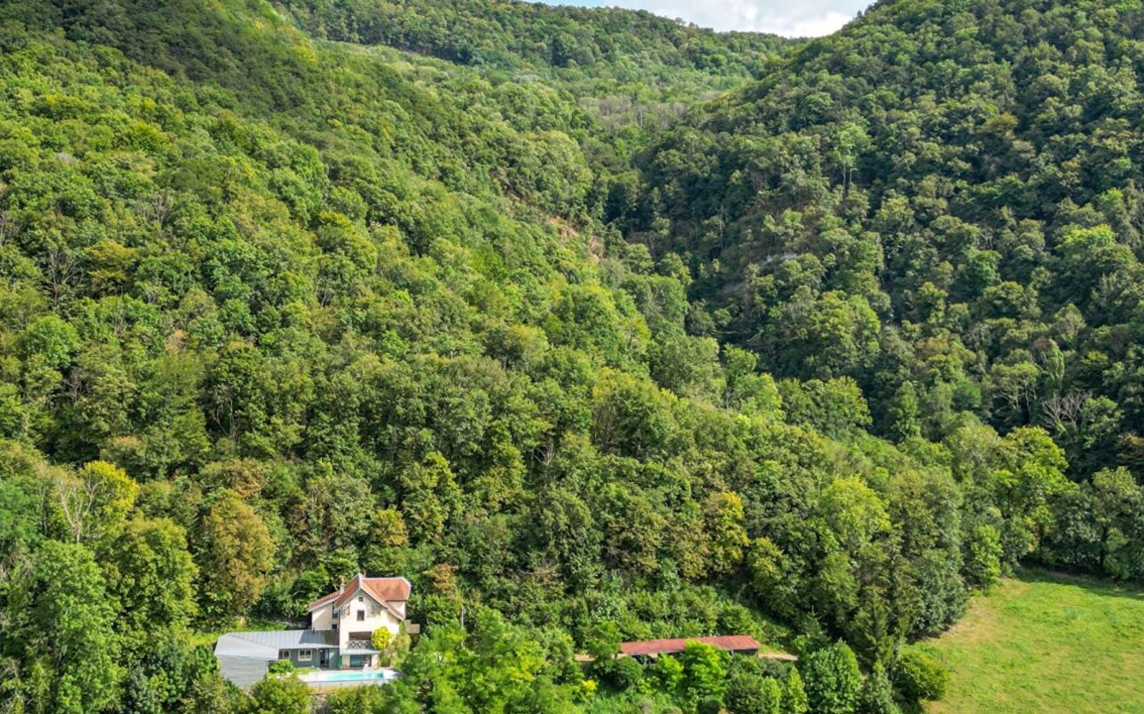 Photos 2 - Prestigious - MAISON ISOLEE à MONTFAUCON