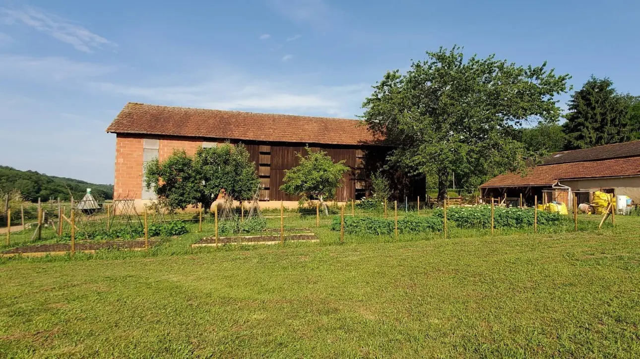 Photos 16 - Equestrian - Renovated 4-bed Equestrian Property with 2-bed Cottage and 1-bed Apartment , 6 hectares, 6 stables