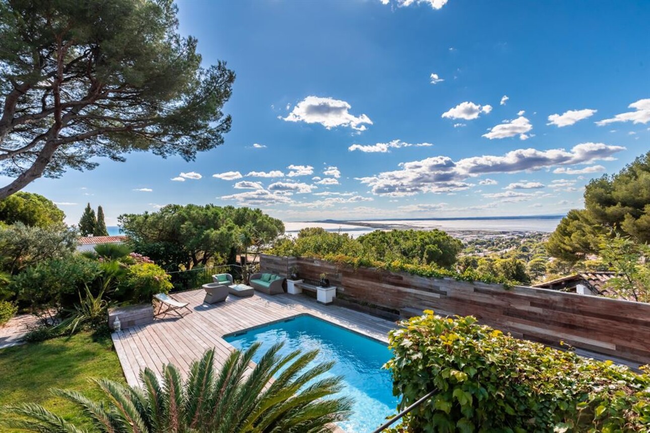 Photos 4 - Prestigious - Luxury estate with a staning view to the sea on Mont Saint-Clair Sète