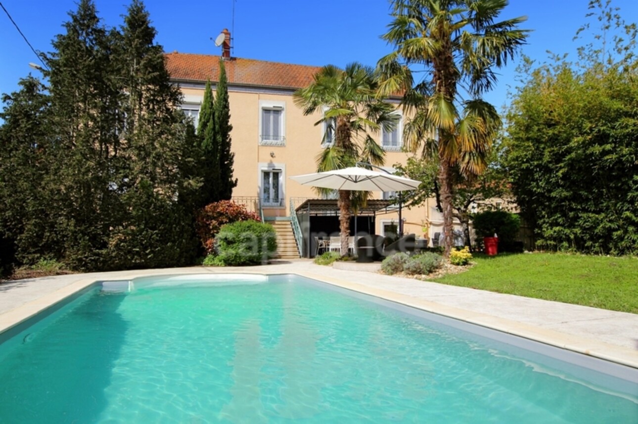 Photos 1 - Prestigious - Dpt Saône et Loire (71), for sale SAINT MARCEL 7-room town house of 165 m² with swimming pool.