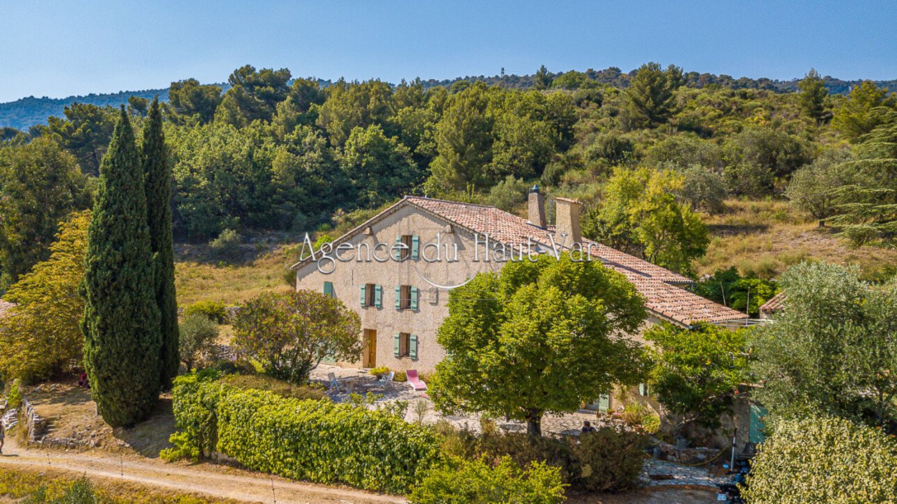 Photos 8 - Prestige - Propriété 7ha, maison de gardien, maison d'amis. Vue excepti