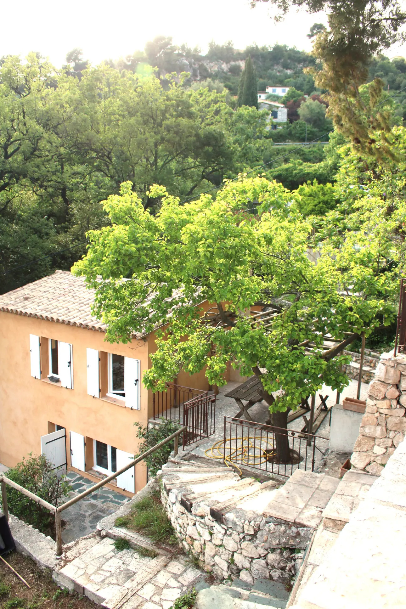 Photos 14 - Tourist - CHARMING PROVENCAL PROPERTY In absolute calm, magnificent sea view, 15 minutes from Nice city center