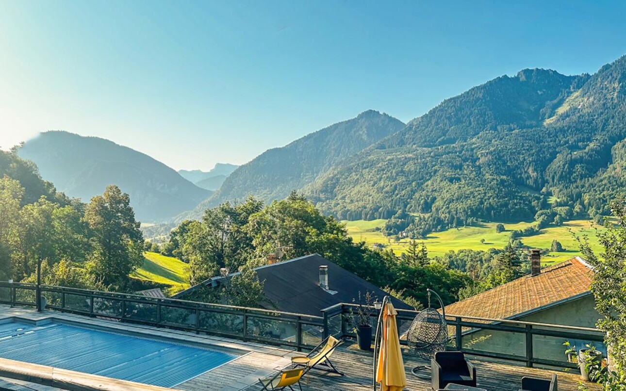 Photos 3 - Prestigious - Charmant Chalet avec Piscine chauffée et Jacuzzi en Savoie