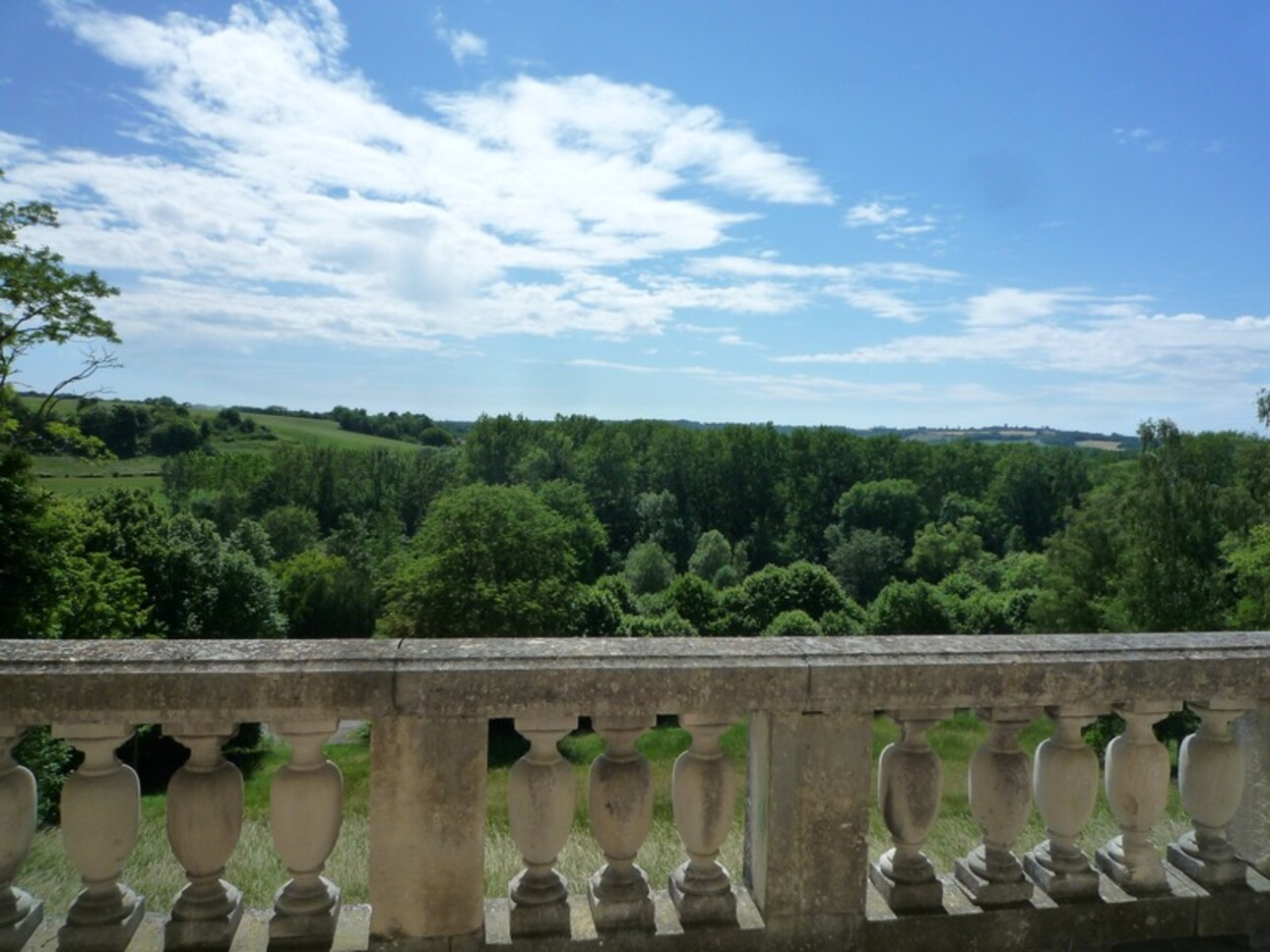 Photos 13 - Prestige - Dpt Seine et Marne (77),  CROUY SUR OURCQ à vendre,  propriété composée d'un château et de deux grands bâtiments de réception sur 27 hectares