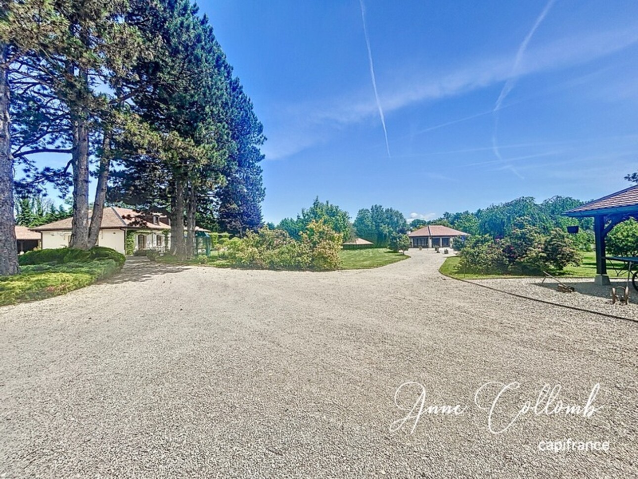 Photos 5 - Prestigious - Dpt Ain (01), for sale SAINT GENIS POUILLY Estate of 410 m² on land of 18,907.00 m²