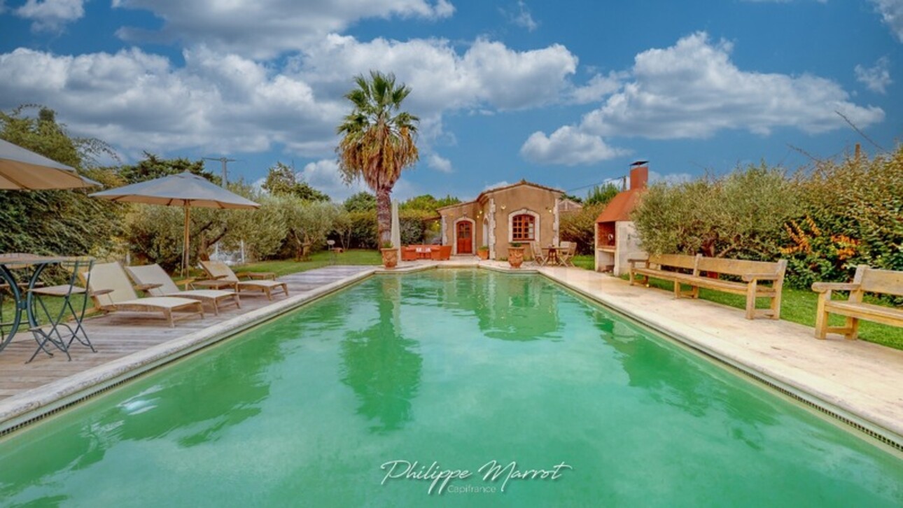 Photos 1 - Prestigious - Provencal villa of character with high-end services