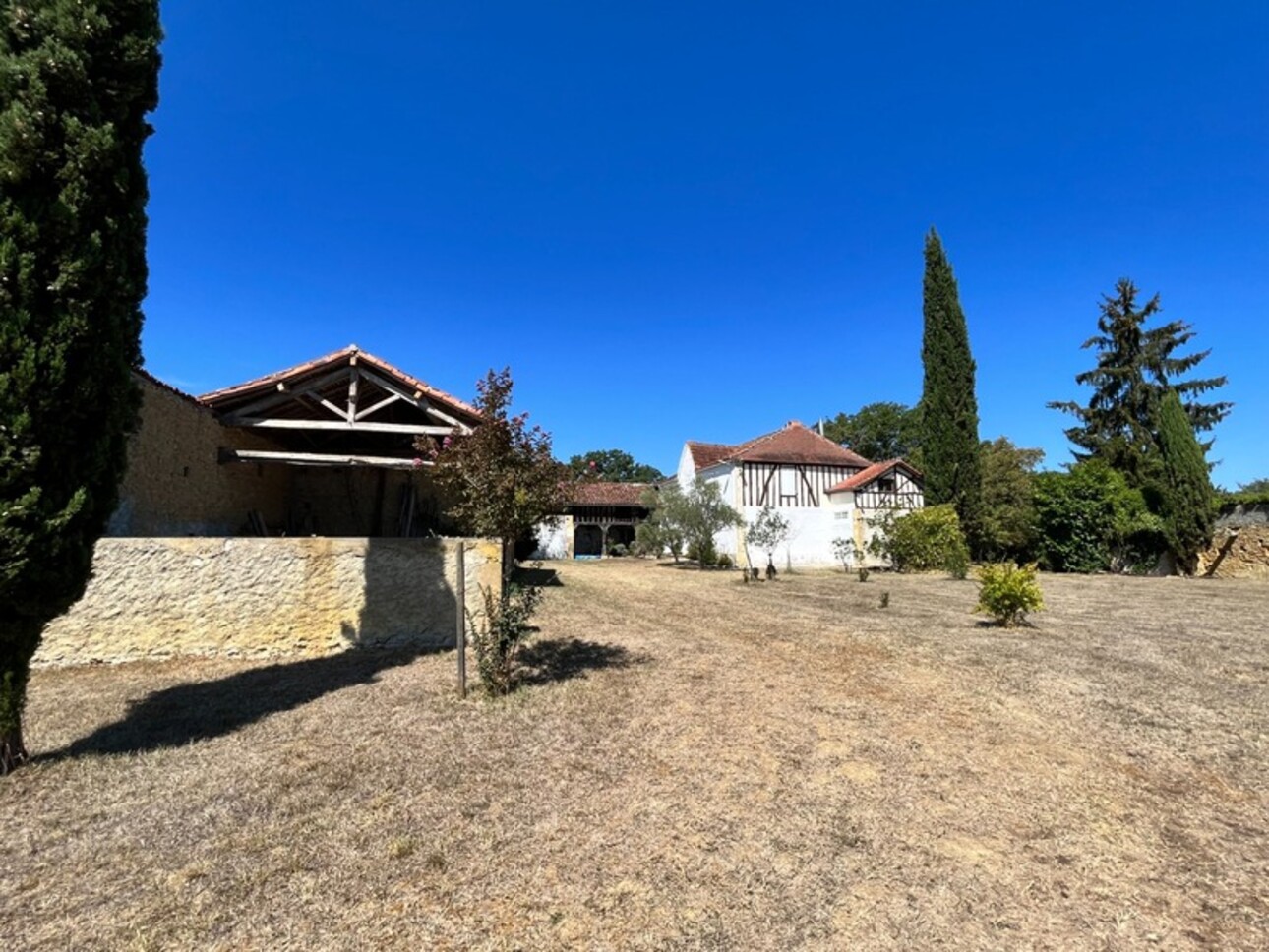 Photos 28 - Touristique - Dpt Gers (32), à vendre,MARCIAC proche,  VUE PYRENEES, BELLE PROPRIETE DE CARACTERE et de CHARME XVIIIs, dépendances, 4ha (ou plus) , piscine