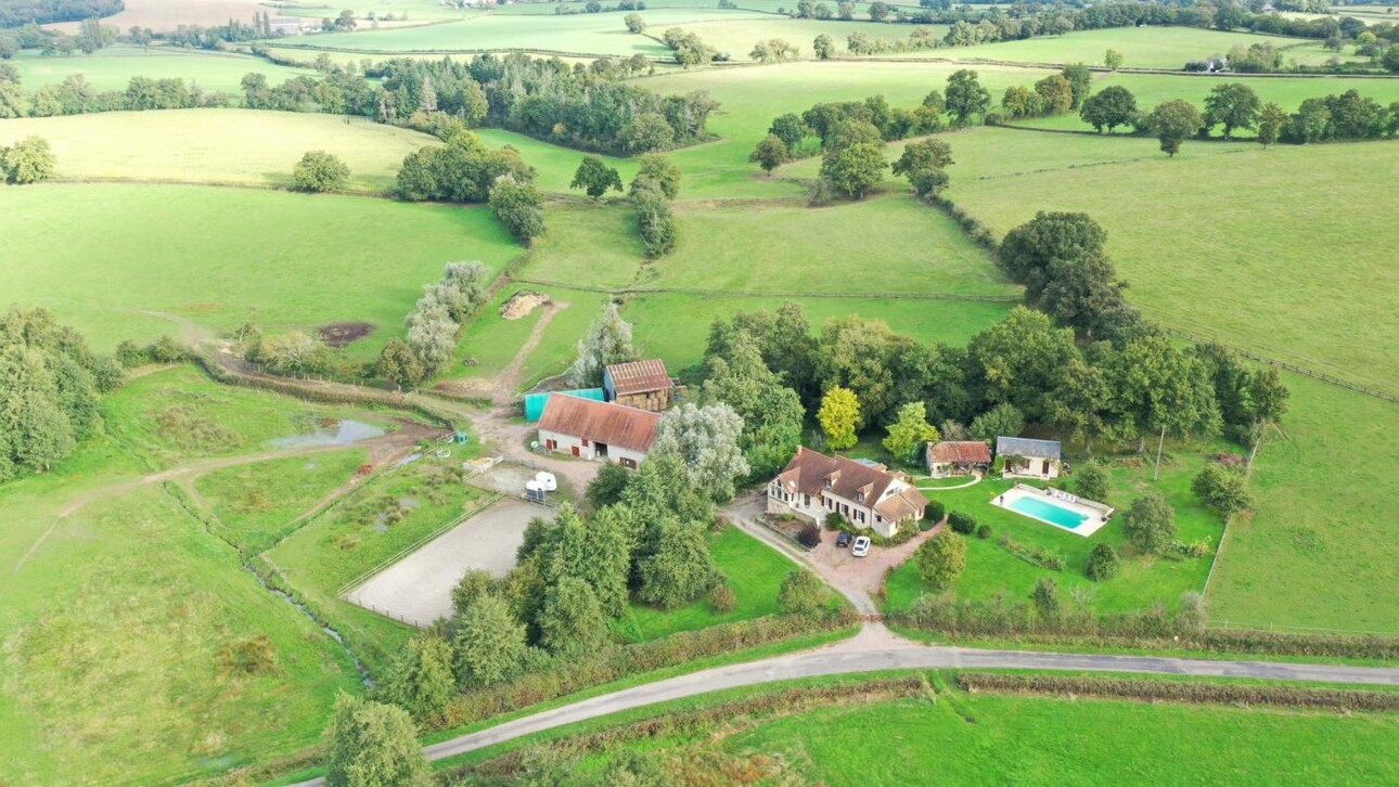 Photos 2 - Équestre - Haras d'élevage sur 17 ha avec habitations