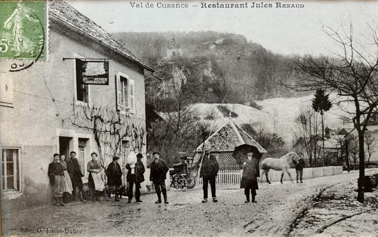 Photos 1 - Touristique - MAISON D'HÔTES EN BORD DE CUSANCIN