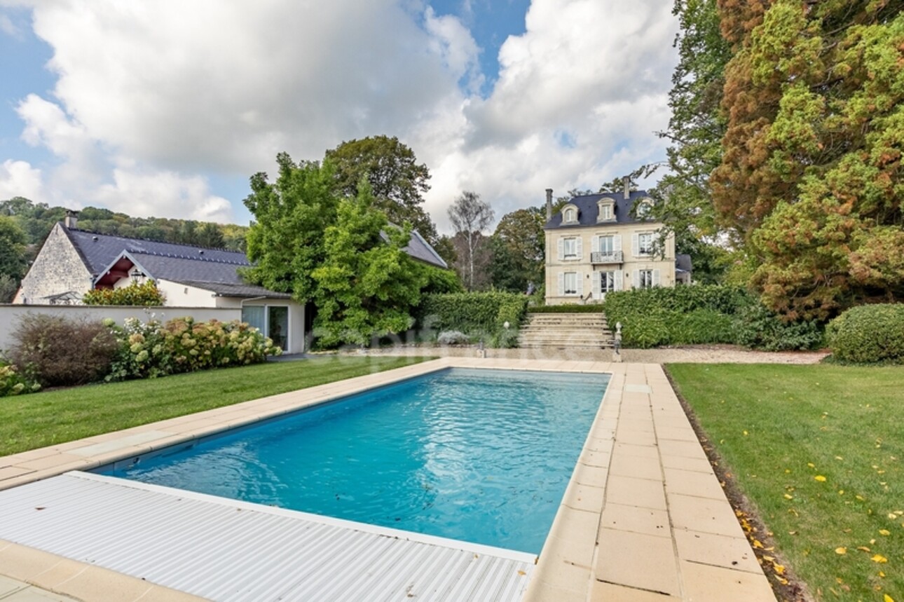 Photos 20 - Prestigious - Property for sale 12 rooms Compiègne (60) 1 hour from Paris center