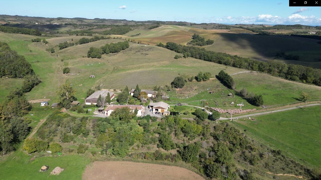 Photos 1 - Équestre - Domaine équestre de 60 hectares