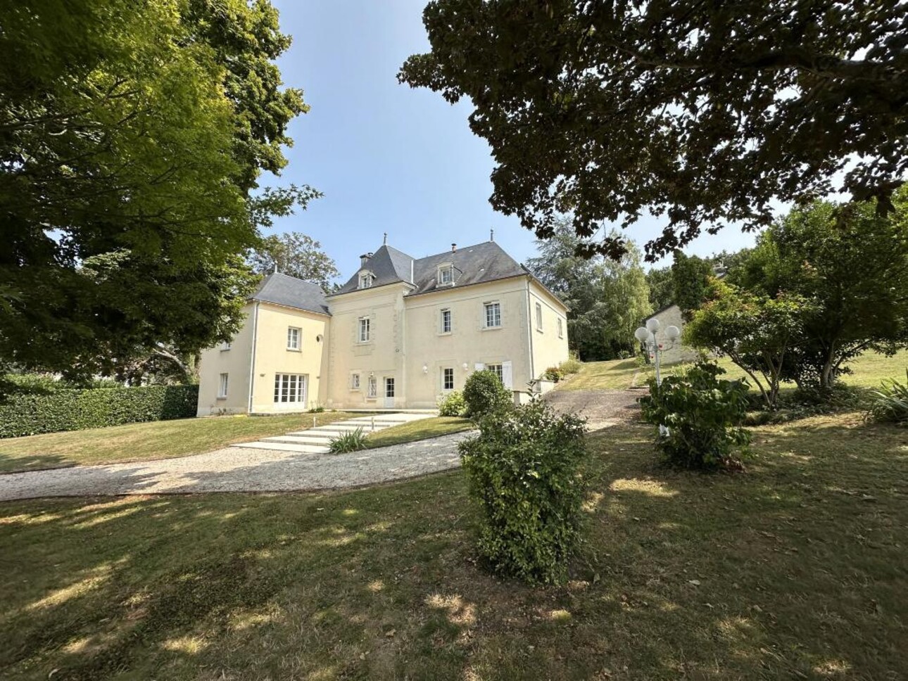 Photos 3 - Prestige - MAISON de MAITRE de 344 M² sur PARC de 7.400 M² avec PISCINE