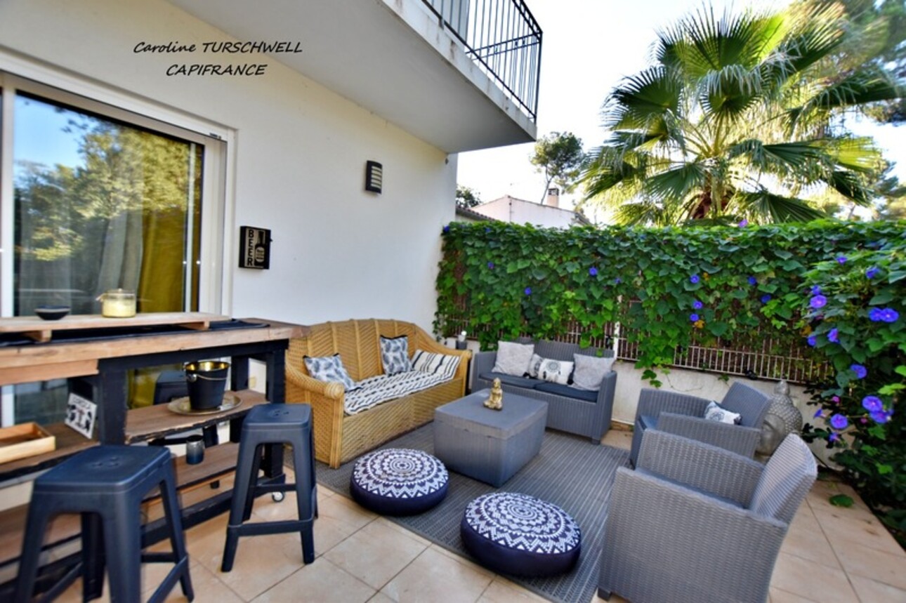 Photos 2 - Tourist - CARQUEIRANNE (83) - BELLE PROPRIETE DE 2 MAISONS DE 3 PIECES DONT 1 LOUEE - TERRASSES, BALCONS, JARDIN