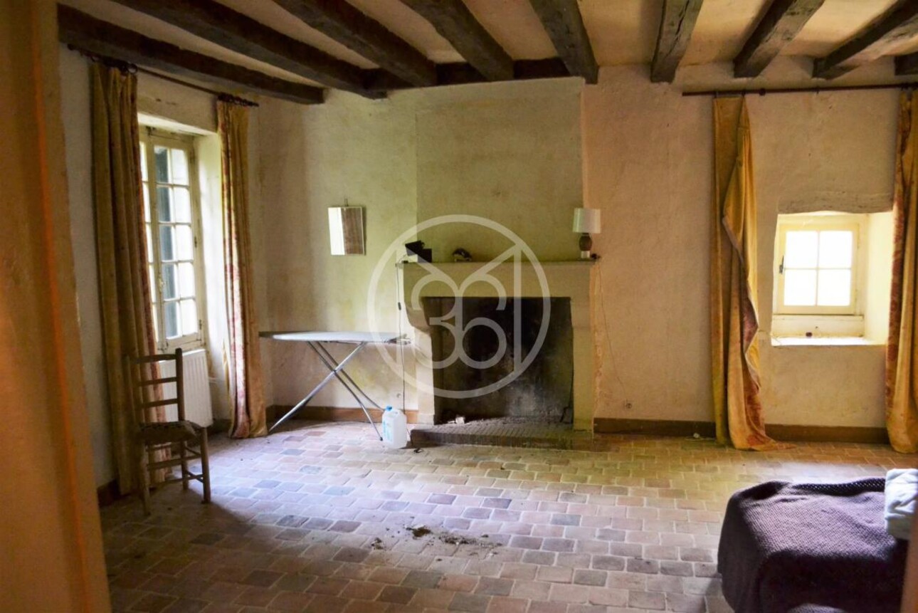 Photos 5 - Prestigious - CHARMING HOUSE IN NEED OF RESTORATION