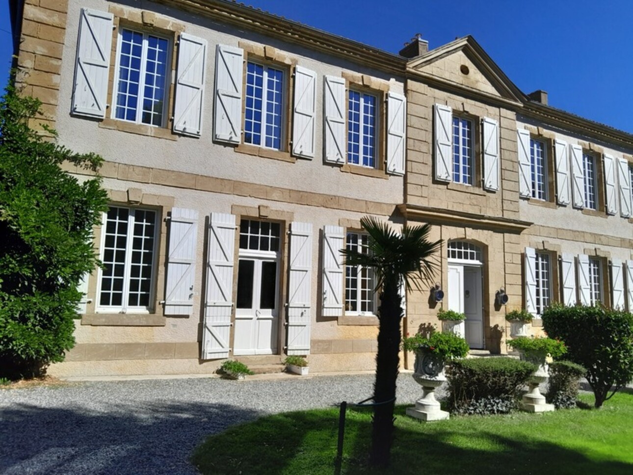 Photos 1 - Prestige - SUPERBE CHATEAU XVIII ENTIEREMENT RENOVE