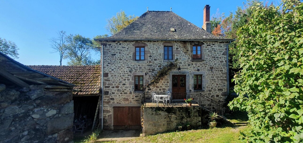 Photos 2 - Tourist - Farm with outbuildings