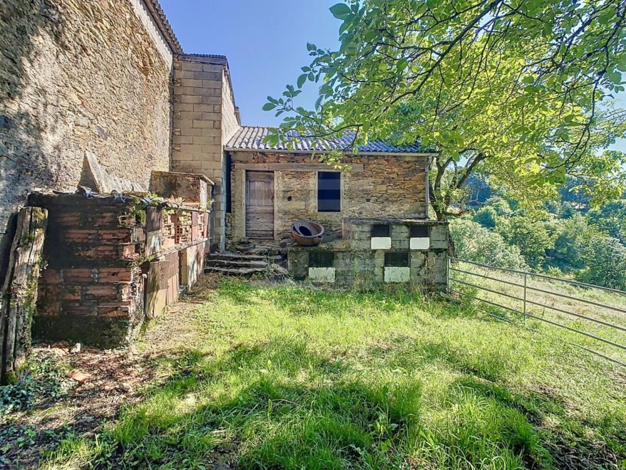 Photos 12 - Tourist - Farm with outbuildings