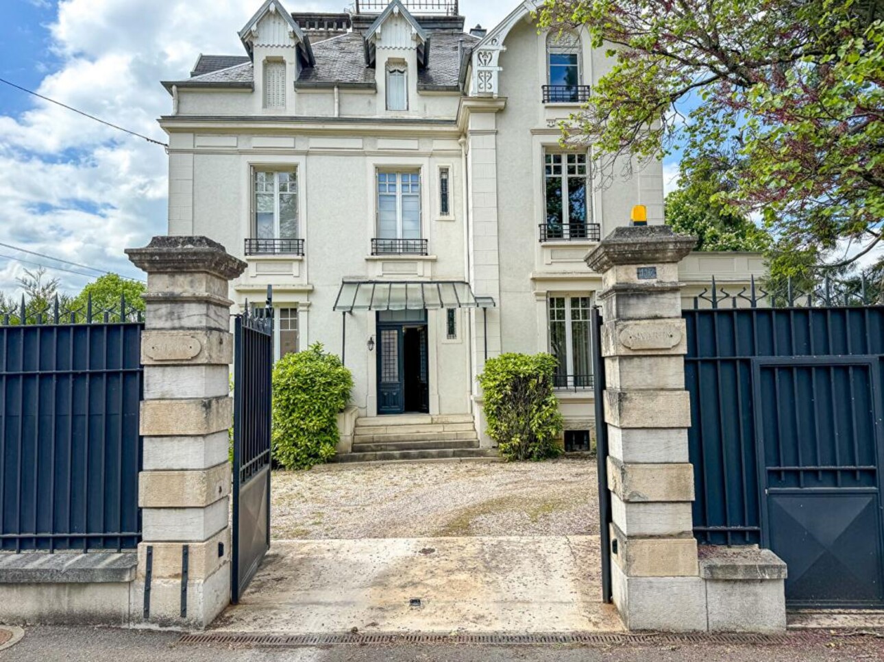 Photos 2 - Prestigious - PRESTIGIEUSE VILLA SUR LES HAUTEURS DE VESOUL