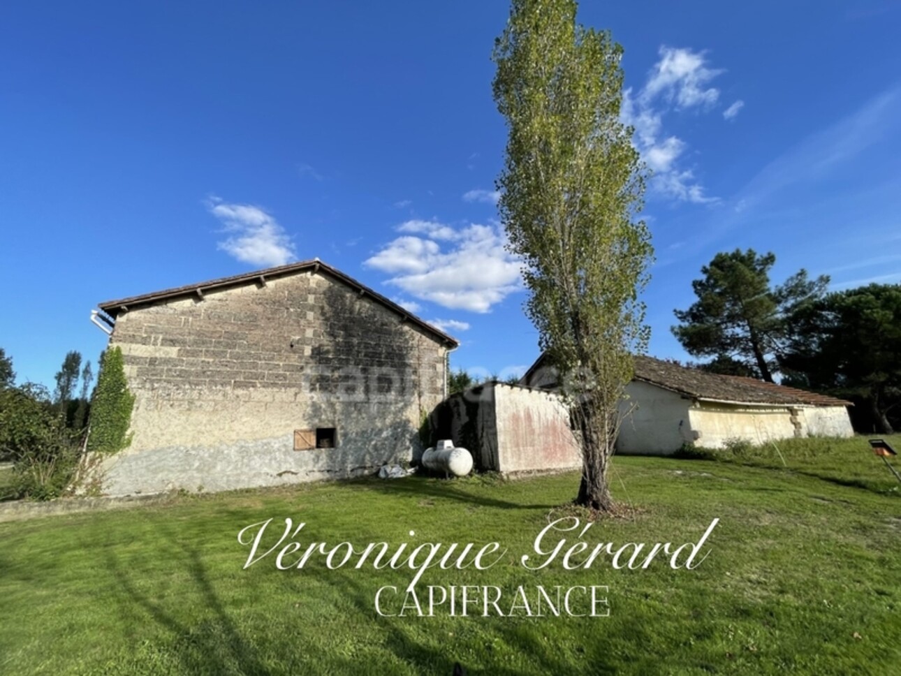 Photos 26 - Tourist - Ancien Corps de ferme de 158 M2 et 247 M2 au sol, avec grange et atelier sur 10 hectares de bois et près