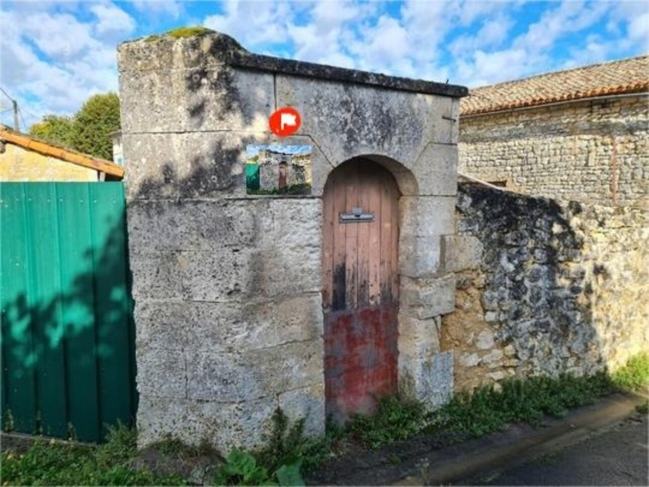 Photos 6 - Touristique - Grange de charme de 120 m2 à restaurer dans secteur recherché