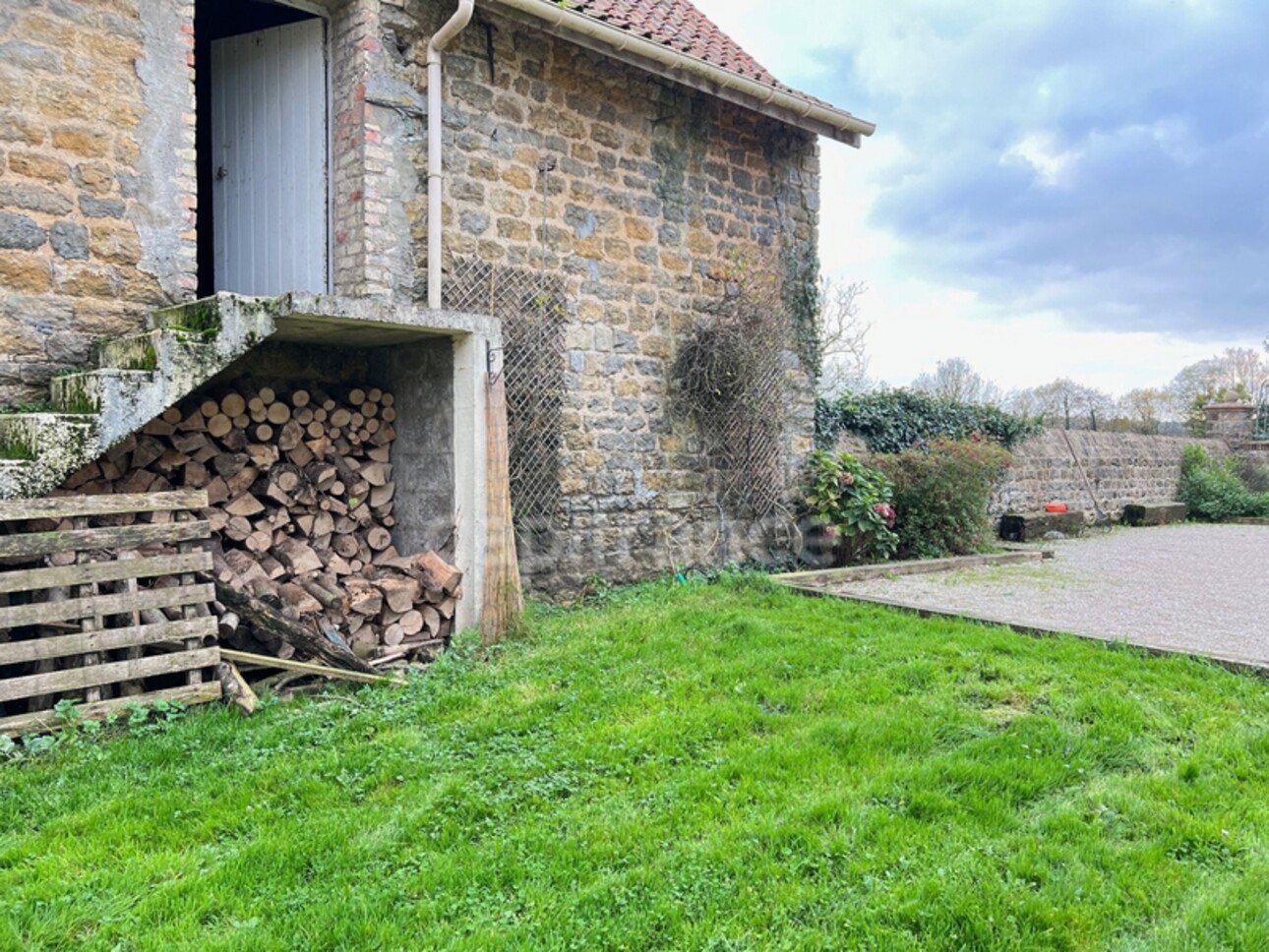 Photos 28 - Equestrian - FOR SALE - HESDIN L'ABBÉ - RENOVATED FARMHOUSE - CAPACITY OF THE COMPLEX 468 M2 - 17 ROOMS - GARAGE