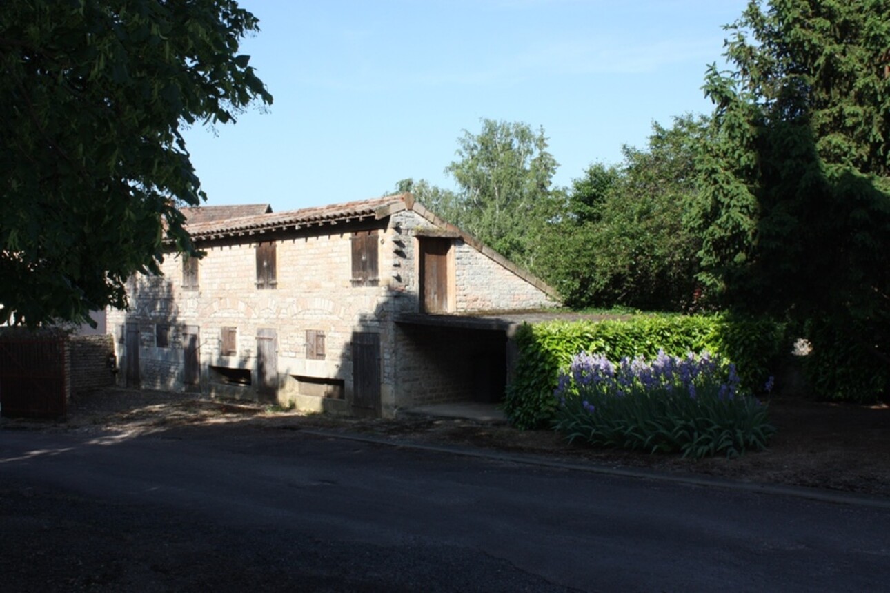 Photos 13 - Tourist - Dpt Saône et Loire (71), à vendre secteur Tournus Maison en pierre - ferme de maître sur environ 7 300 m2 de terrain à 490 000 €