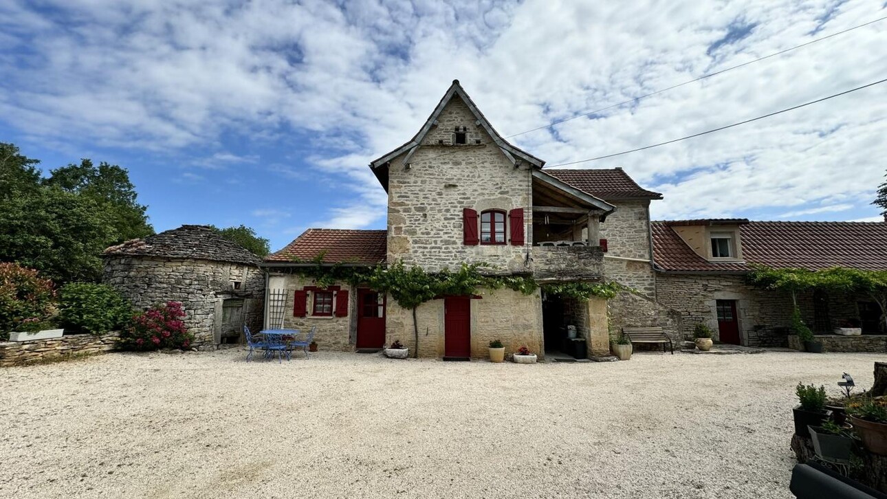 Photos 1 - Tourist - Farm with outbuildings