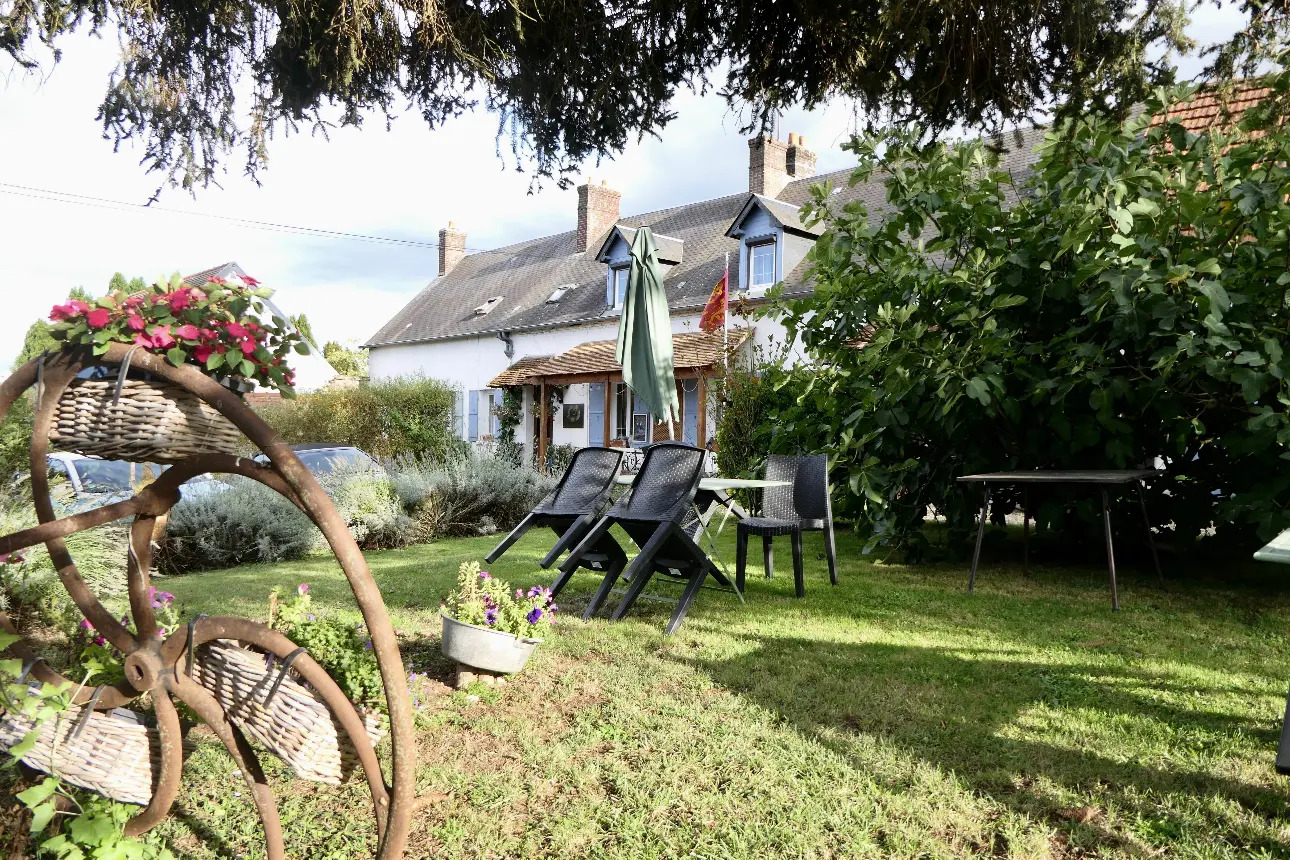 Photos 12 - Tourist - Dpt Eure (27), for sale VEXIN-SUR-EPTE property of 314m² - 3 guest rooms and a gîte - SPA and sauna - Land of 1952m²