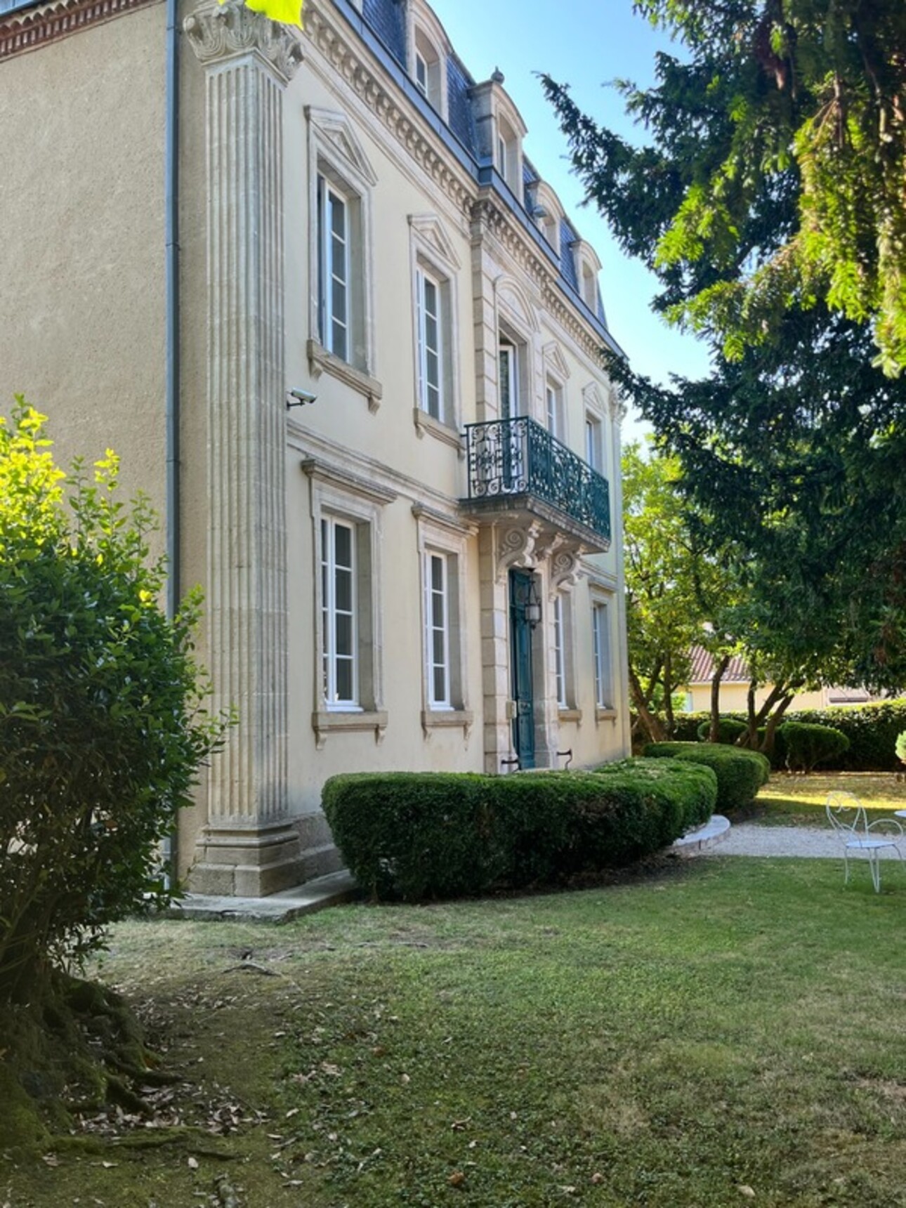 Photos 17 - Prestige - ELEGANTE MAISON DE NOTABLE à Marciac (32), sans travaux, avec maison d'artistes ou gîte, parc séculaire clos de murs