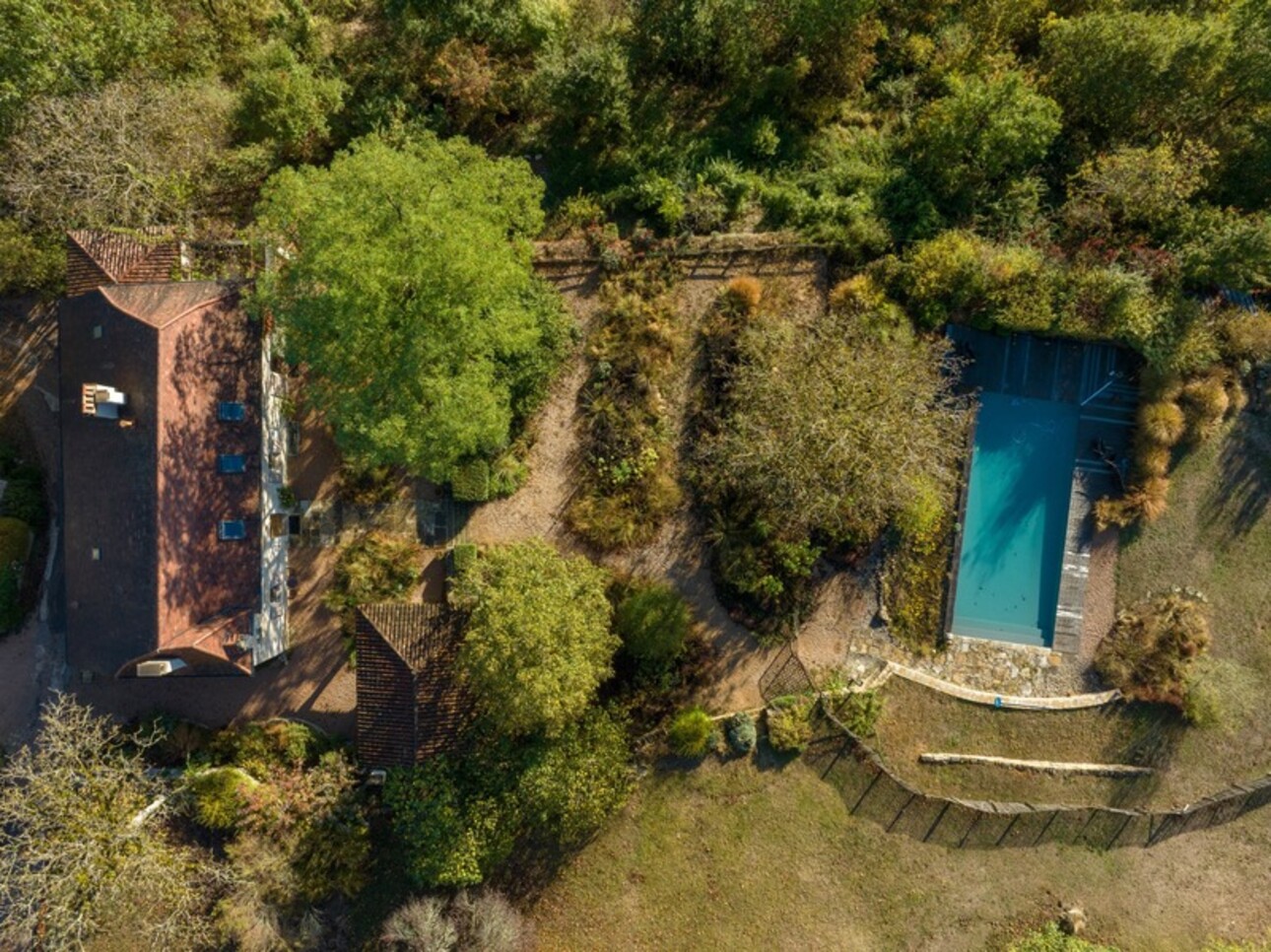 Photos 11 - Prestigious - Exceptional hamlet in a dominant position with almost 560m2 on 3.7 hectares with swimming pool in BO