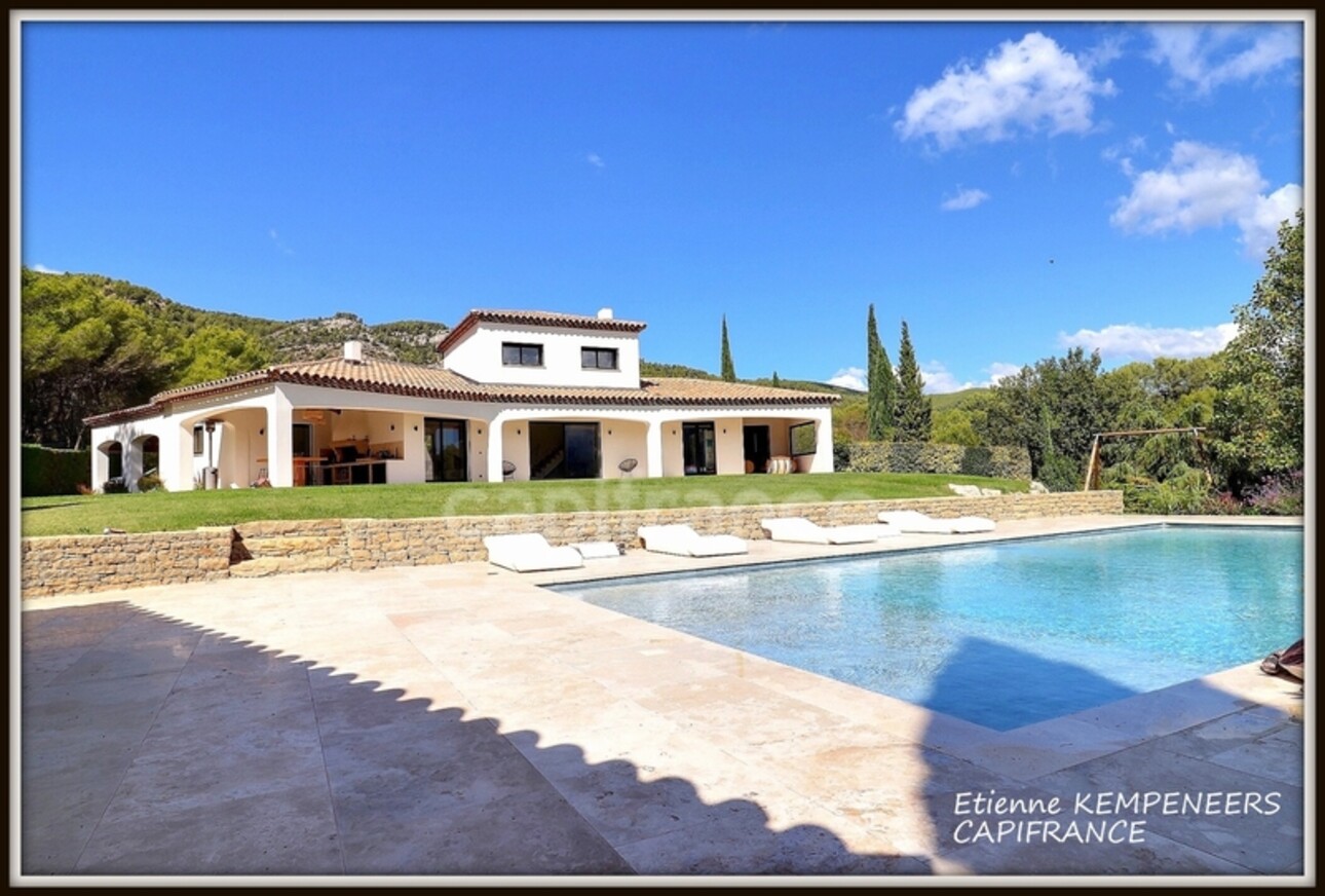 Photos 11 - Prestigious - New in AURIOL: Large property of 9,200 m2 with luxury villa of 148 m2 and infinity pool