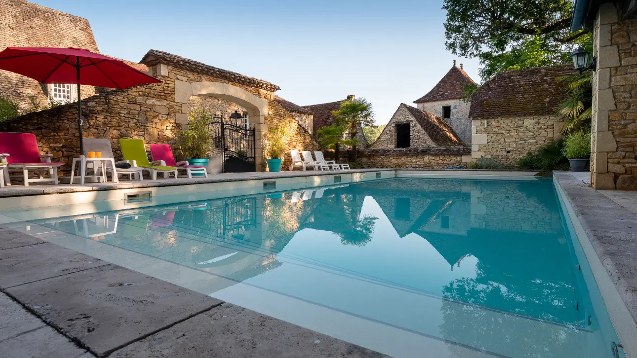 Photos 16 - Prestigious - Authentic 18th century Charterhouse with its 3 lodgings, its swimming pool on 10 ha approximately