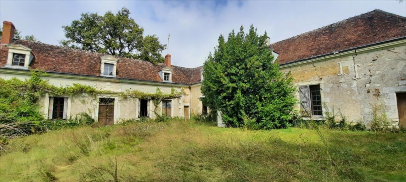 Photos 6 - Tourist - Nord Indre, ferme fortifiée à rénover