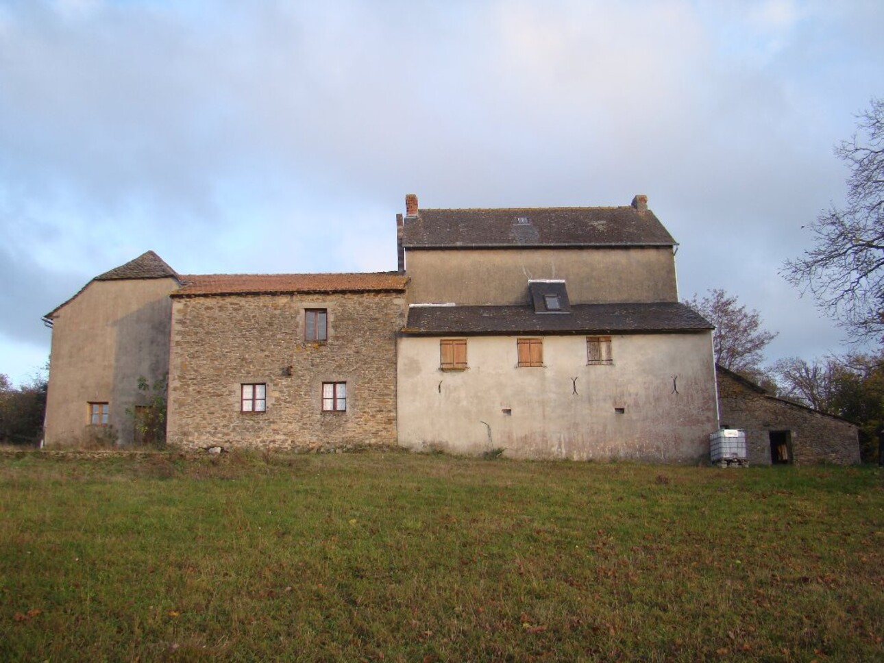 Photos 6 - Tourist - Farm with outbuildings