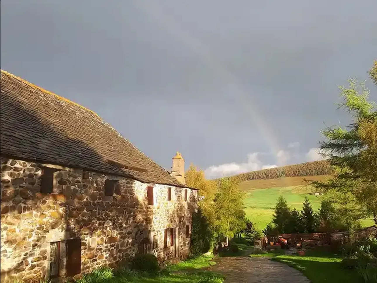 Photos 4 - Touristique - Propriété d'Exception dans le Parc Naturel Régional des Monts d'Ardèche Haute-Loire.