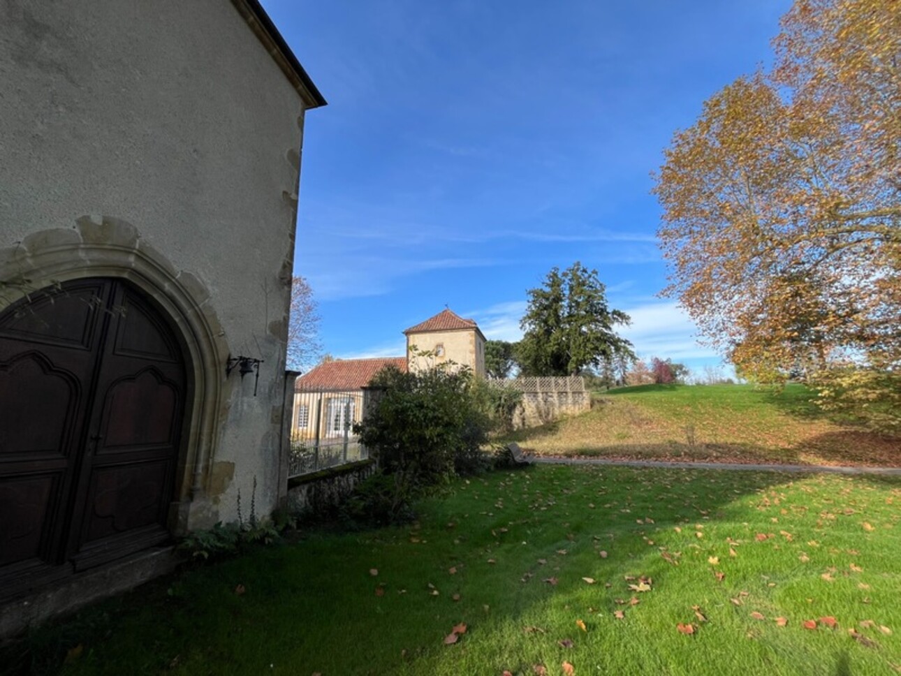 Photos 15 - Prestige - ÉLEGANT CHATEAU XVIII sur 70 ha, VUE PANORAMIQUE PYRÉNÉES, Toulouse-Blagnac 1h30