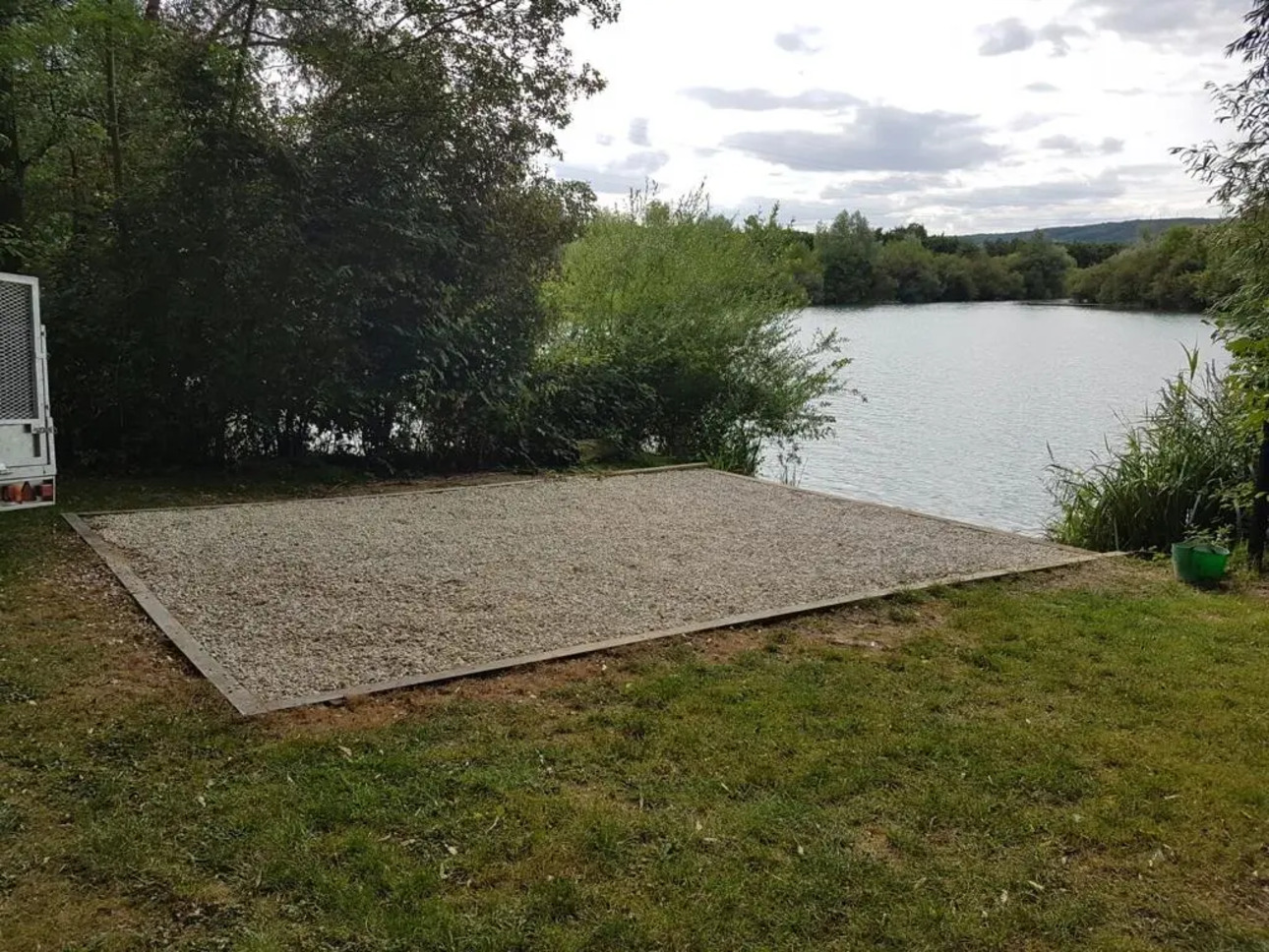 Photos 9 - Foncière - Camp de pêche à la carpe de 13,7 ha dont un étang d'environ 10 ha-à vendre en Bourgogne (89)amp