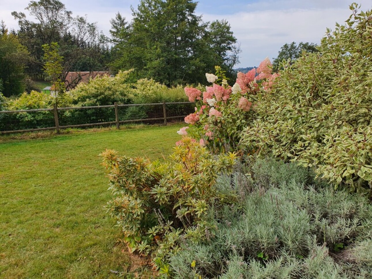 Photos 11 - Tourist - Dpt Vosges (88), for sale near REMIREMONT - SINGLE-STOREY ESTATE ideal GROUP GITE with POND