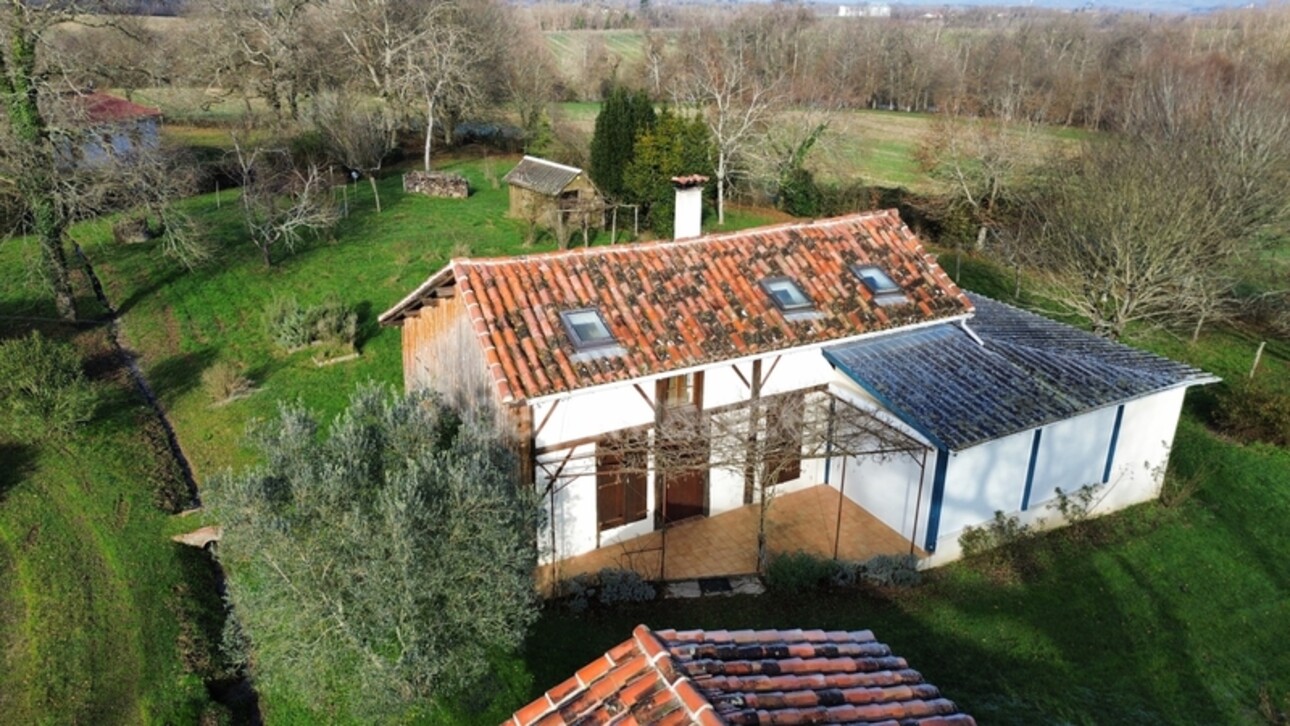 Photos 3 - Prestige - Dpt Gers (32), à vendre NOGARO proche, ancienne METAIERIE de 130m2 sur 1.3 ha avec bâtiment de 100 m2 aménageable , bois, AU CALME ! sans nuisance