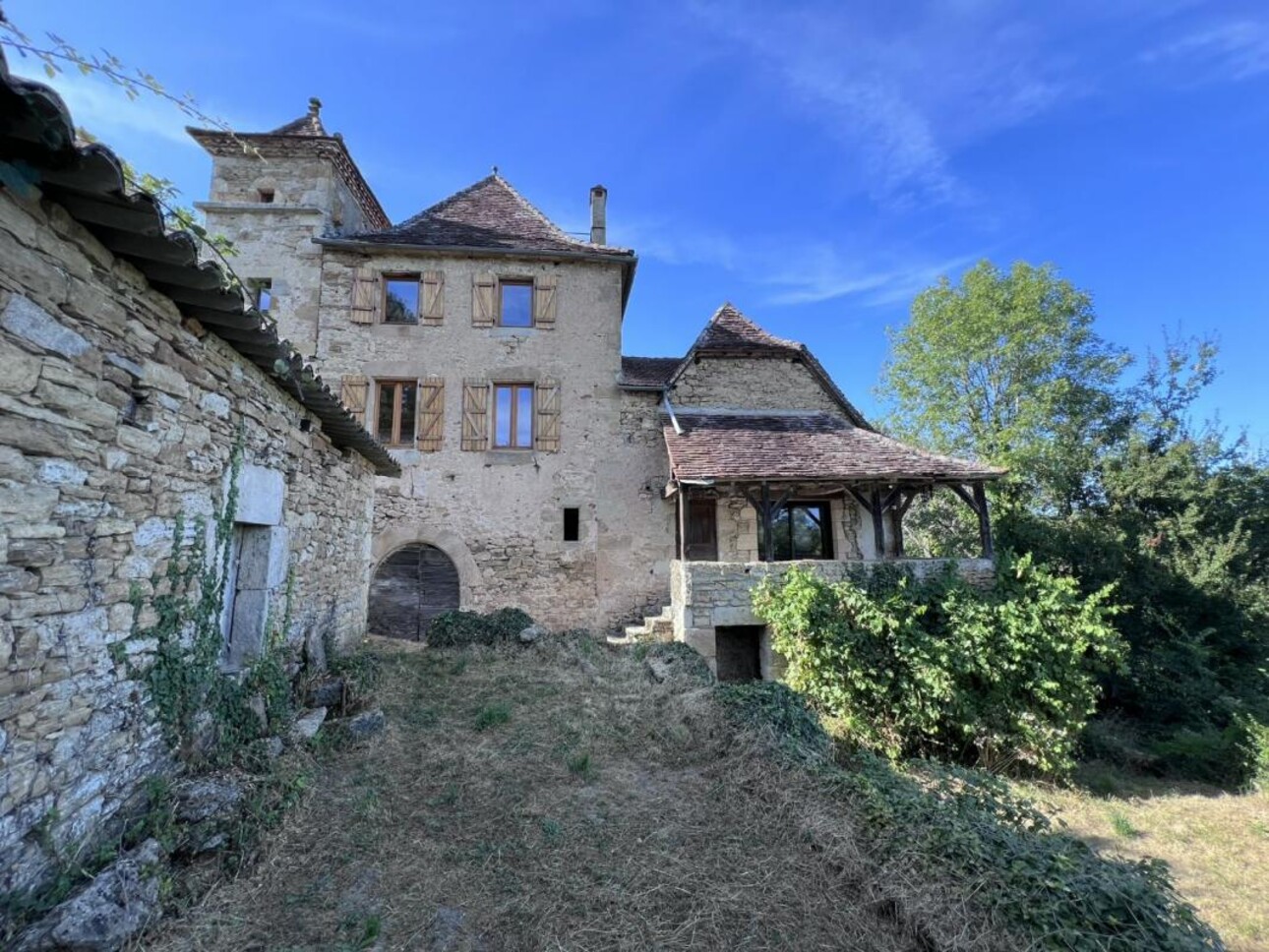 Photos 2 - Tourist - Farm with outbuildings