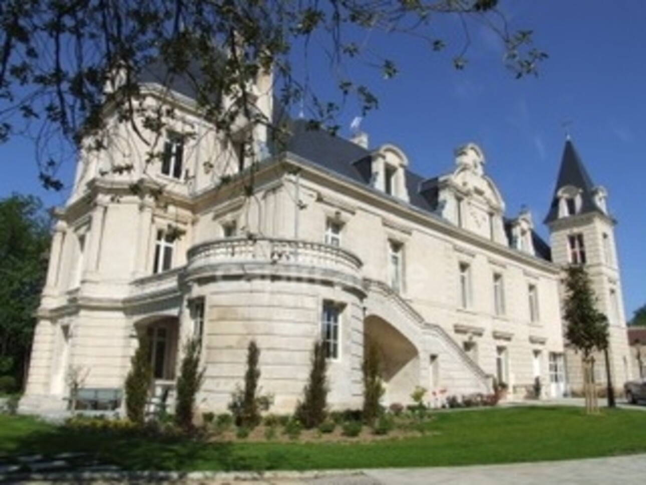 Photos 1 - Prestigious - Propriété style chateau à vendre 15 pièces Soissons (02)